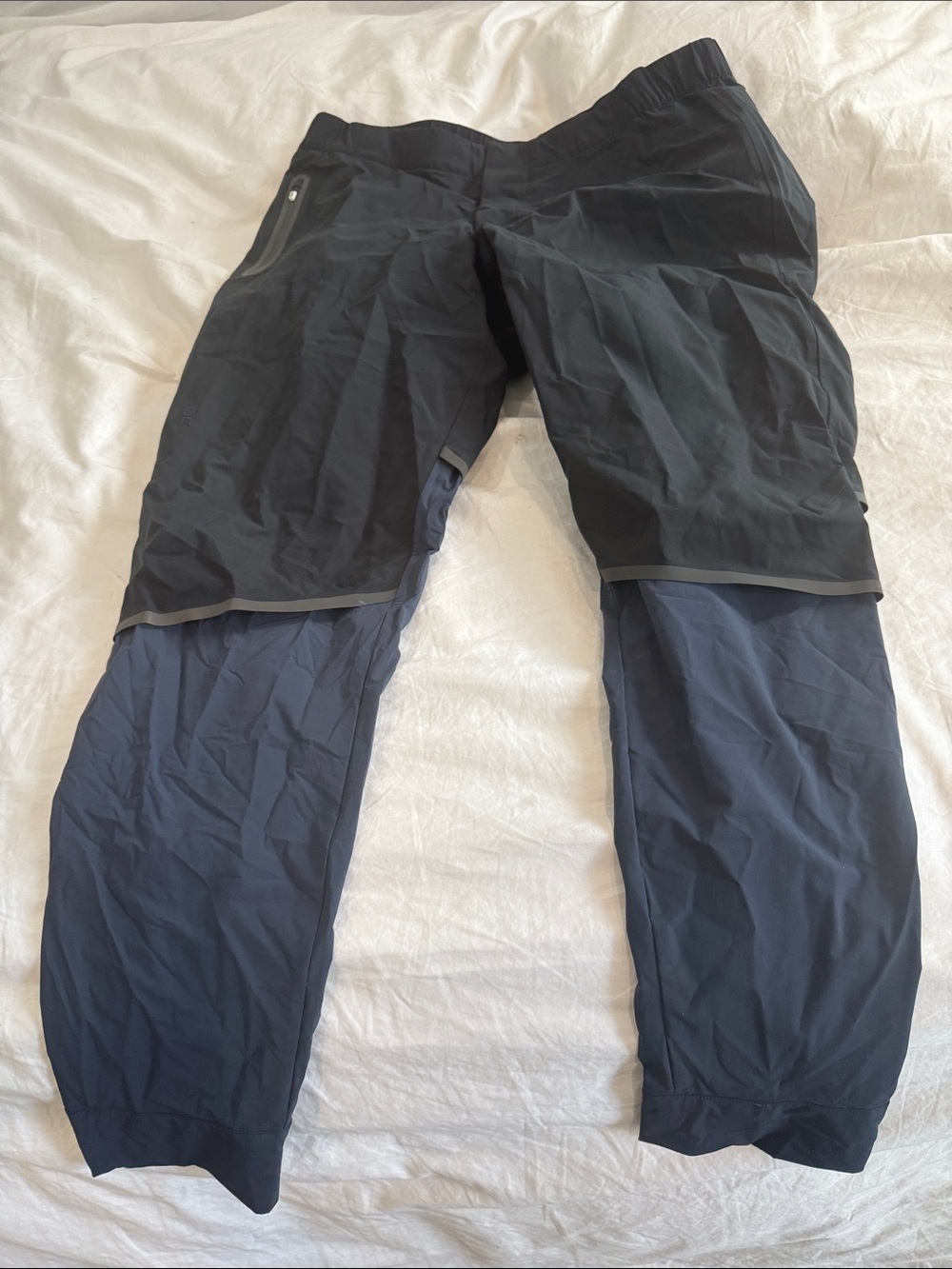 On Running Two-Tone Black and Navy  Joggers,Waterproof Pants